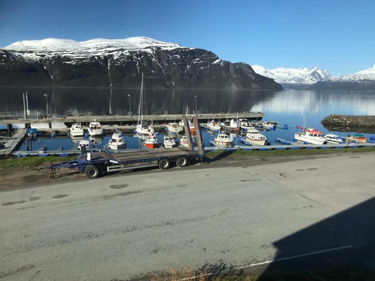 Anton Antonsens Veg 18 Leilighet Nr2 Olderdalen Exterior foto